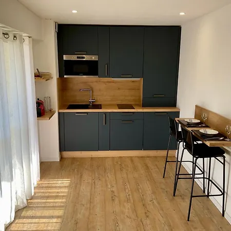 Climatise Avec Piscine Apartment
